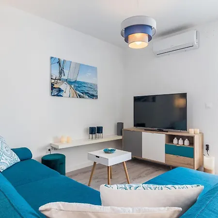 Apartman Pool Sax Medulin